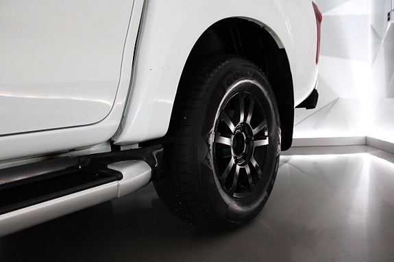 Isuzu D-max 26 of 27