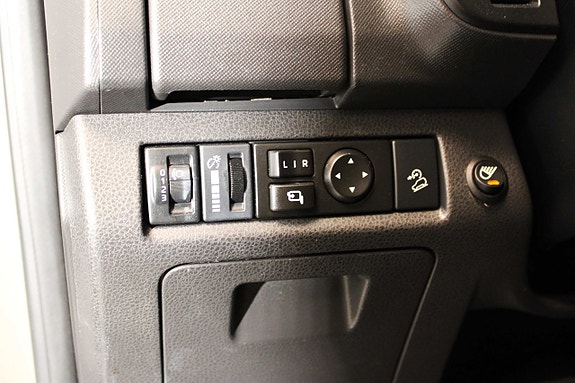 Isuzu D-max 24 of 27