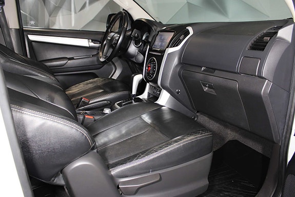 Isuzu D-max 12 of 27