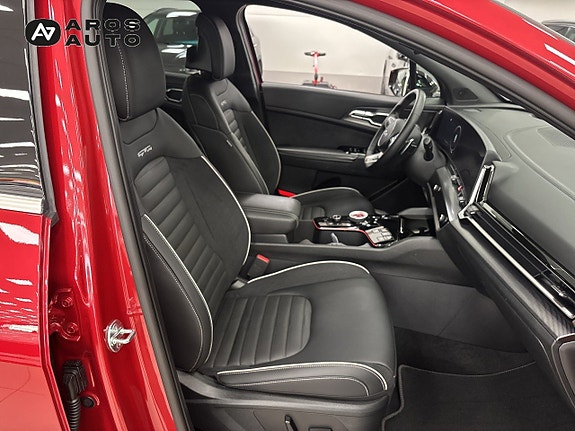 Kia Sportage 13 of 13