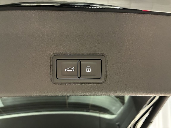 Audi Q3 14 of 21