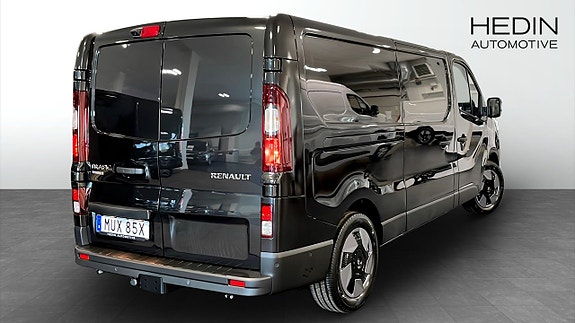 Renault Trafic 2 of 9