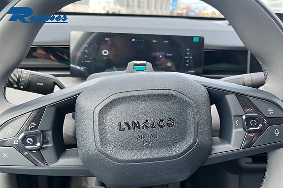 Lynk & Co 02 12 of 21