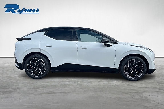 Lynk & Co 02 19 of 21