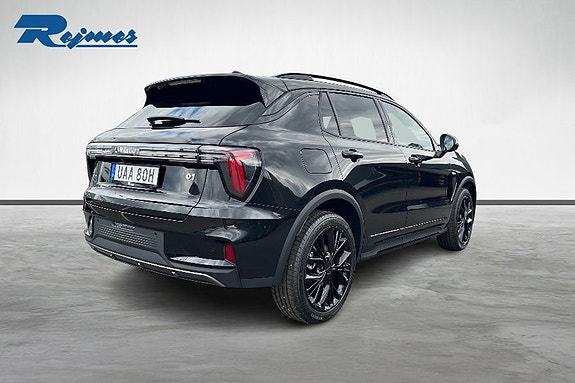 Lynk & Co 01 21 of 22