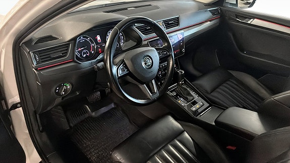 Skoda Superb 4 of 12