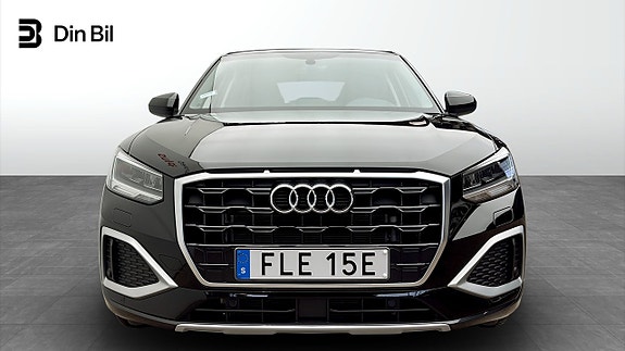 Audi Q2 4 of 12