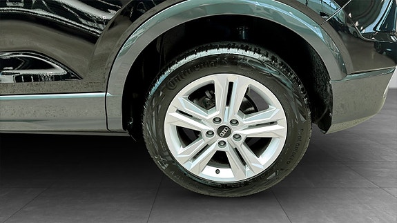 Audi Q2 6 of 12