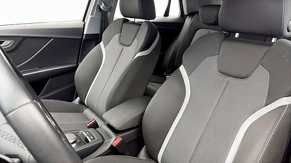 Audi Q2 8 of 12
