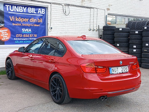 BMW 328i 8 of 24