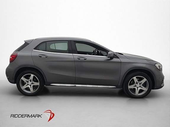 Mercedes-Benz GLA220 d 9 of 30