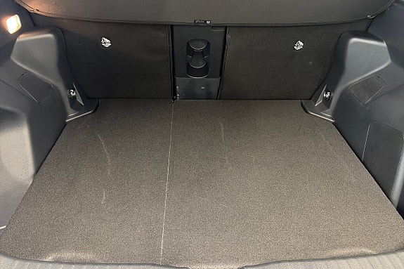 Toyota Yaris Cross 9 of 11