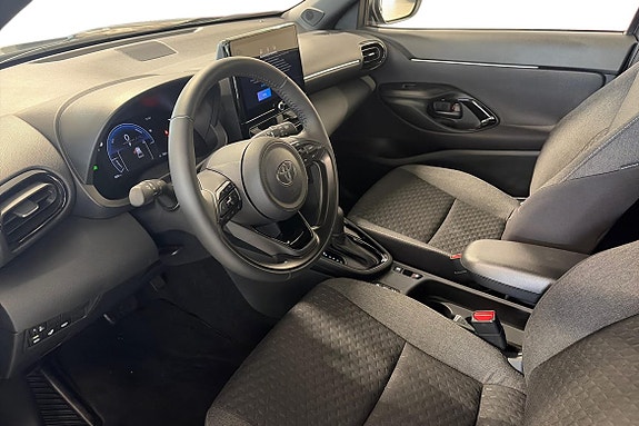 Toyota Yaris Cross 10 of 11