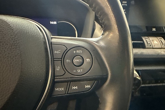 Toyota RAV4 14 of 25