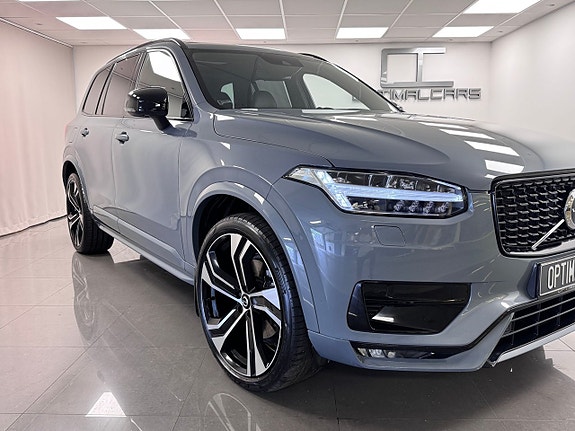 Volvo XC90 2 of 25