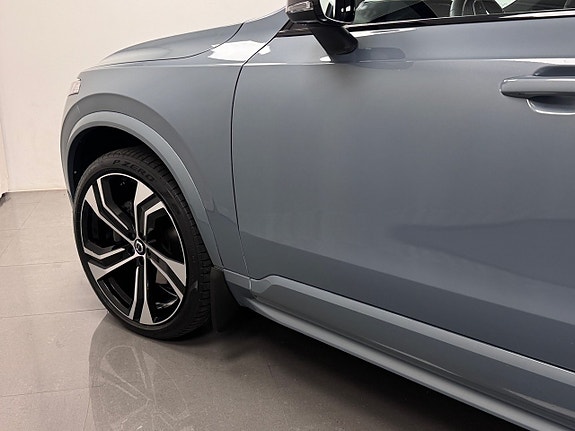 Volvo XC90 5 of 25