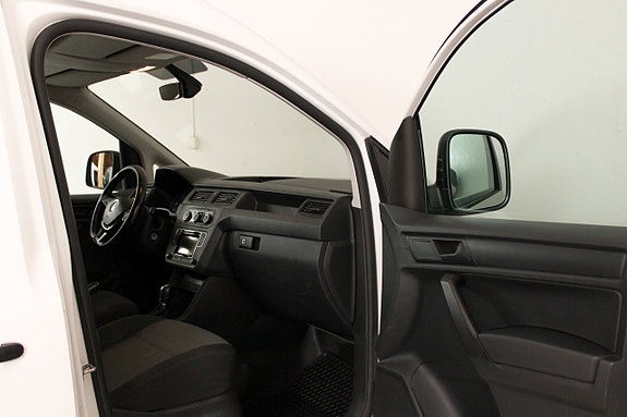 Volkswagen Caddy 17 of 19
