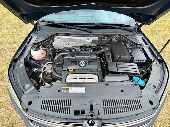 Volkswagen Tiguan 14 of 14