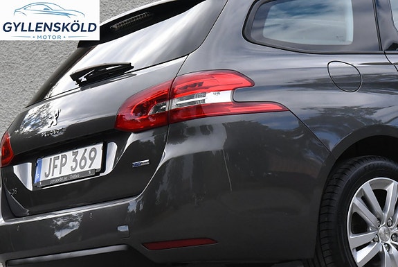 Peugeot 308 SW 4 of 15