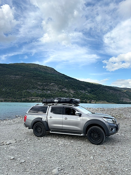 Nissan Navara 2 of 5