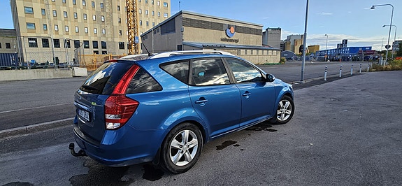 Kia Ceed 4 of 10