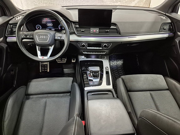 Audi Q5 6 of 12