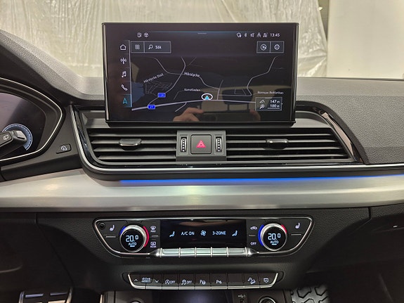 Audi Q5 7 of 12