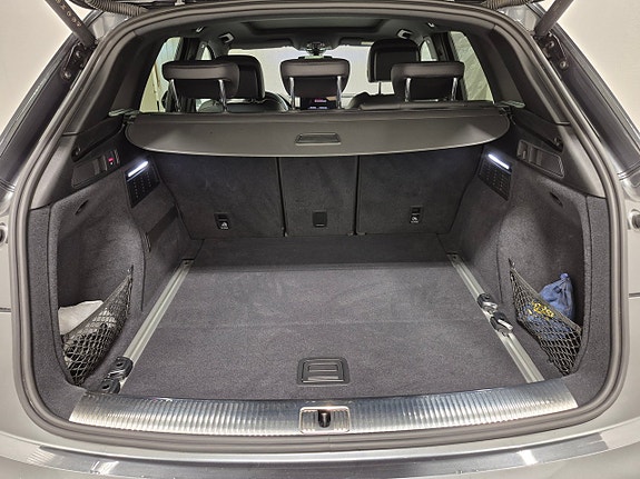 Audi Q5 9 of 12