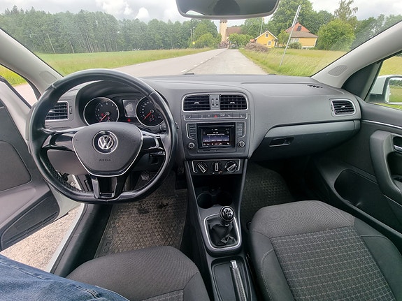 Volkswagen Polo 5 of 9