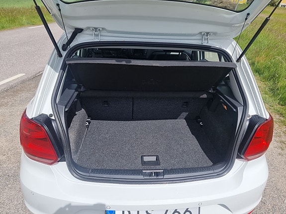 Volkswagen Polo 8 of 9