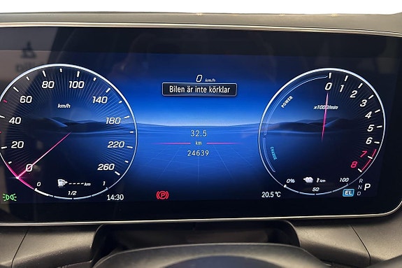 Mercedes-Benz GLC300 de 14 of 24