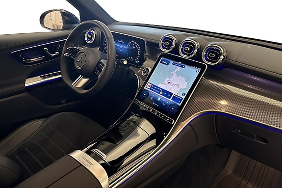 Mercedes-Benz GLC300 de 10 of 24