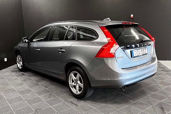 Volvo V60 6 of 21