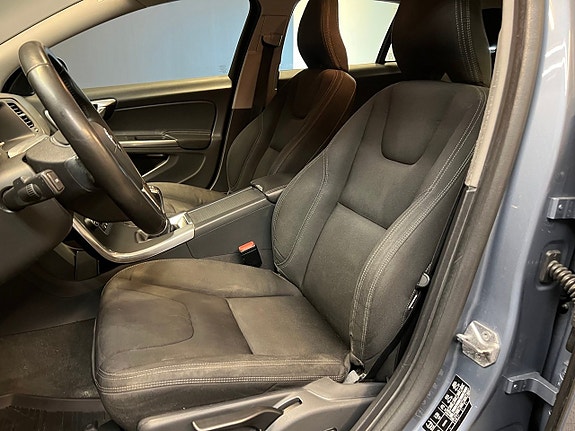 Volvo V60 12 of 21