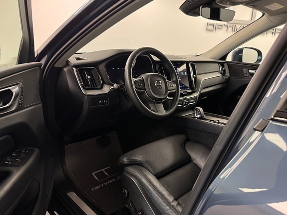 Volvo XC60 4 of 19