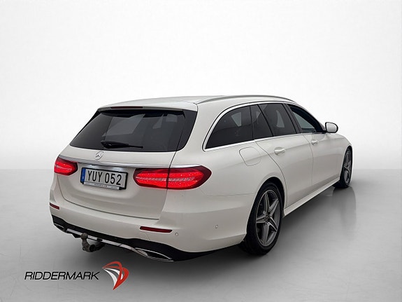 Mercedes-Benz E200 8 of 30