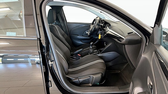 Opel Corsa 3 of 21