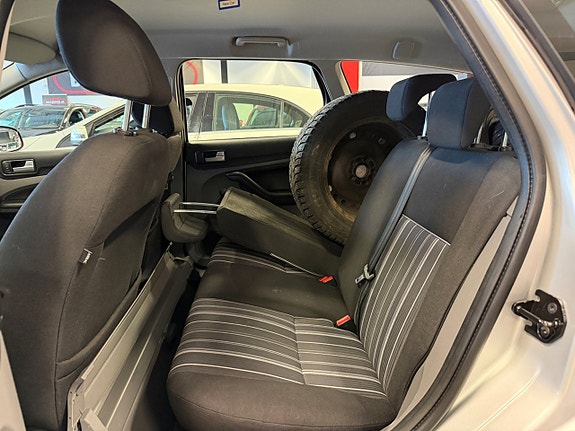 Ford Focus 19 of 20