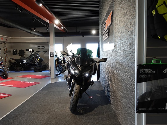 Kawasaki Z1000SX *Ränta: 0% - 3,95%* 3 of 4