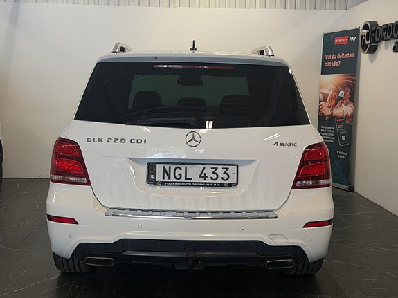 Mercedes-Benz GLK220 6 of 30