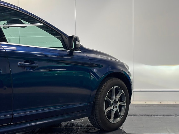 Volvo XC60 10 of 25