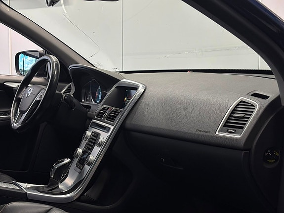 Volvo XC60 24 of 25