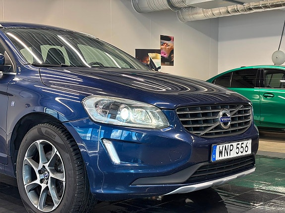 Volvo XC60 5 of 25