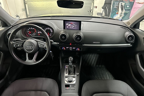 Audi A3 18 of 22