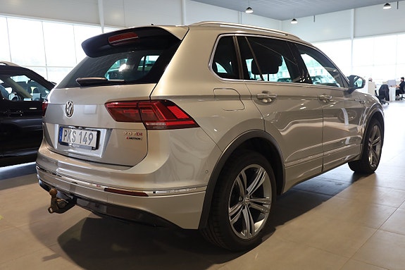 Volkswagen Tiguan 5 of 30