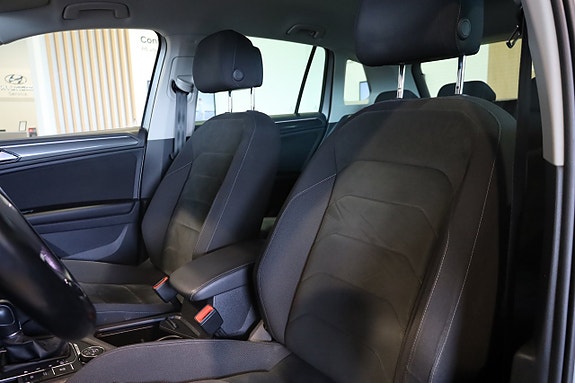 Volkswagen Tiguan 16 of 30