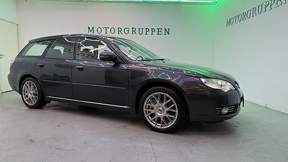 Subaru Legacy 3 of 30