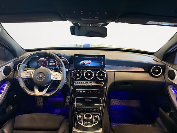 Mercedes-Benz C220 10 of 22