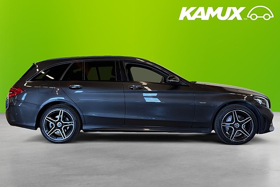 Mercedes-Benz C220 2 of 22