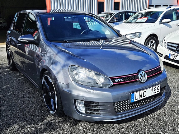 Volkswagen Golf I 3 of 15